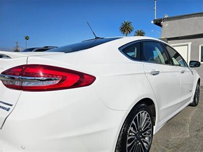2018 Ford Fusion Hybrid Titanium   - Photo 13 - Ontario, CA 91761