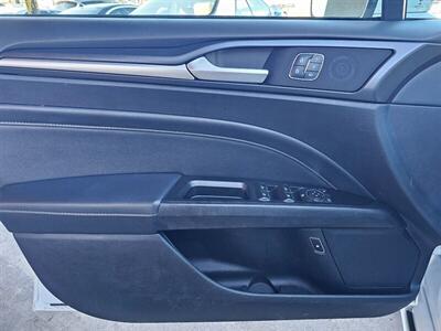 2018 Ford Fusion Hybrid Titanium   - Photo 17 - Ontario, CA 91761