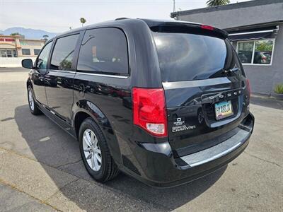 2019 Dodge Grand Caravan SXT   - Photo 4 - Ontario, CA 91761
