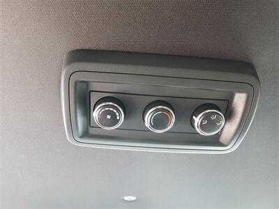 2019 Dodge Grand Caravan SXT   - Photo 33 - Ontario, CA 91761
