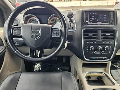 2019 Dodge Grand Caravan SXT   - Photo 28 - Ontario, CA 91761