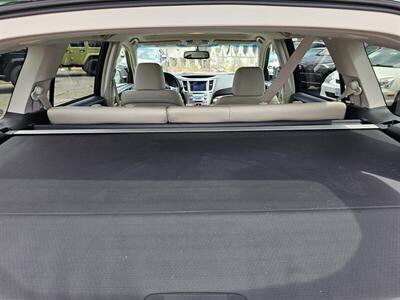 2011 Subaru Outback 3.6R Limited PWR MOON/NAV   - Photo 40 - Ontario, CA 91761