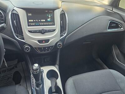 2016 Chevrolet Cruze LS Auto - Photo 28 - Ontario, CA 91761