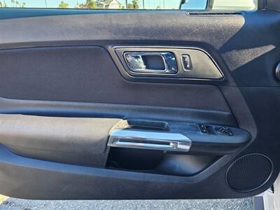 2017 Ford Mustang V6   - Photo 17 - Ontario, CA 91761