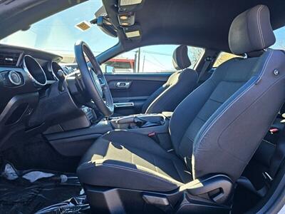 2017 Ford Mustang V6   - Photo 18 - Ontario, CA 91761