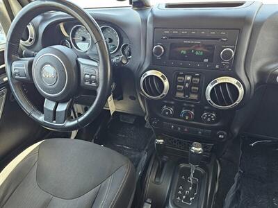 2017 Jeep Wrangler Unlimited Sahara 4x4   - Photo 28 - Ontario, CA 91761