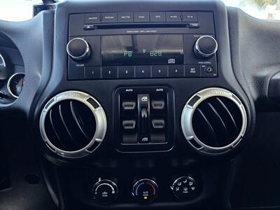 2017 Jeep Wrangler Unlimited Sahara 4x4   - Photo 26 - Ontario, CA 91761