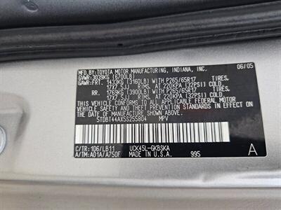 2005 Toyota Sequoia SR5 V8 4WD   - Photo 39 - Ontario, CA 91761