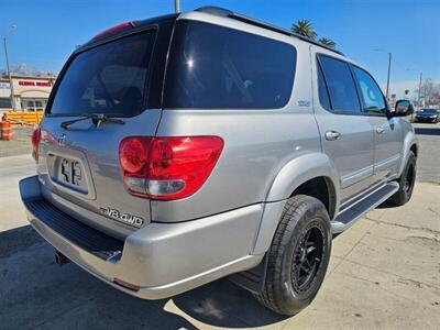 2005 Toyota Sequoia SR5 V8 4WD   - Photo 6 - Ontario, CA 91761