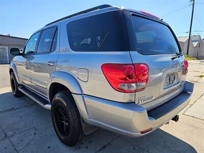 2005 Toyota Sequoia SR5 V8 4WD   - Photo 4 - Ontario, CA 91761