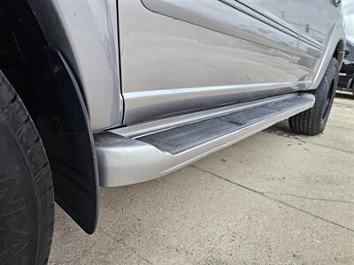 2005 Toyota Sequoia SR5 V8 4WD   - Photo 17 - Ontario, CA 91761