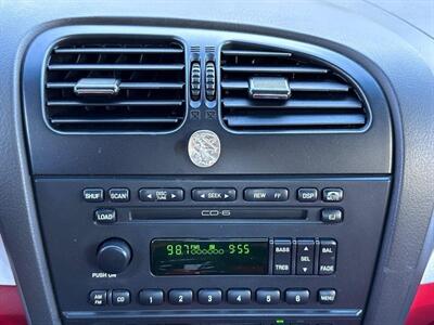 2002 Ford Thunderbird Deluxe   - Photo 29 - Ontario, CA 91761