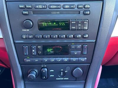 2002 Ford Thunderbird Deluxe   - Photo 30 - Ontario, CA 91761