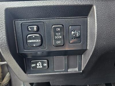 2014 Toyota Tundra SR5 4x4   - Photo 22 - Ontario, CA 91761