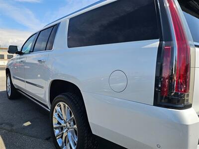 2019 Cadillac Escalade ESV Premium Luxury 4WD - Photo 12 - Ontario, CA 91761