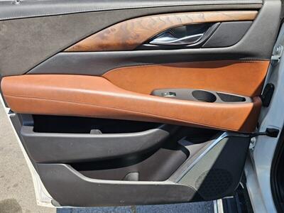 2019 Cadillac Escalade ESV Premium Luxury 4WD - Photo 26 - Ontario, CA 91761