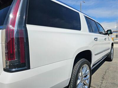 2019 Cadillac Escalade ESV Premium Luxury 4WD - Photo 13 - Ontario, CA 91761