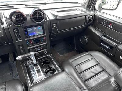 2006 Hummer H2 SUT   - Photo 20 - Ontario, CA 91761