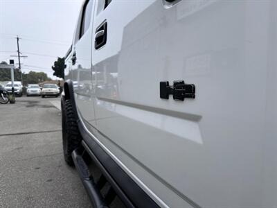2006 Hummer H2 SUT   - Photo 14 - Ontario, CA 91761