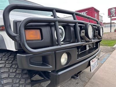 2006 Hummer H2 SUT   - Photo 13 - Ontario, CA 91761