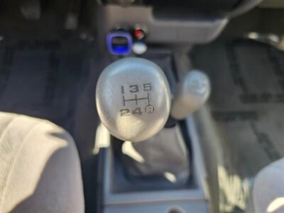 2002 Toyota Tacoma V6 - Photo 24 - Ontario, CA 91761