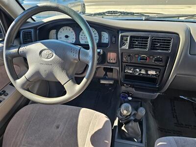 2002 Toyota Tacoma V6 - Photo 27 - Ontario, CA 91761