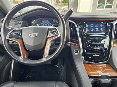 2017 Cadillac Escalade ESV Premium Luxury   - Photo 33 - Ontario, CA 91761