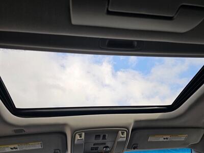 2017 Cadillac Escalade ESV Premium Luxury   - Photo 32 - Ontario, CA 91761