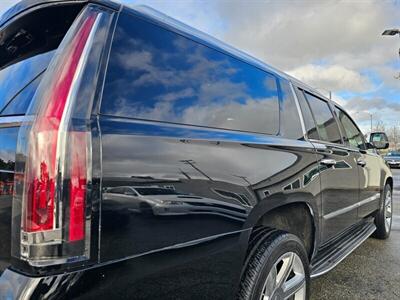 2017 Cadillac Escalade ESV Premium Luxury   - Photo 13 - Ontario, CA 91761
