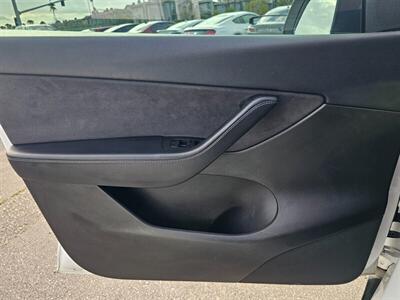 2021 Tesla Model Y Long Range w/ Third Row!!!   - Photo 19 - Ontario, CA 91761