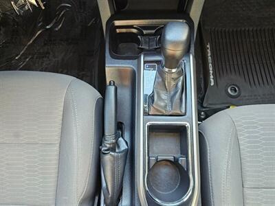 2017 Toyota Tacoma SR5   - Photo 33 - Ontario, CA 91761