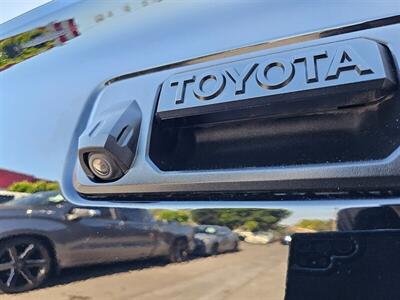 2017 Toyota Tacoma SR5   - Photo 14 - Ontario, CA 91761