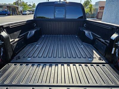 2017 Toyota Tacoma SR5   - Photo 34 - Ontario, CA 91761