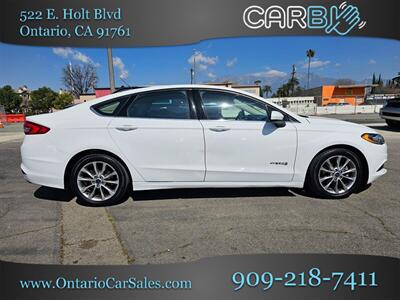 2017 Ford Fusion Hybrid SE   - Photo 7 - Ontario, CA 91761