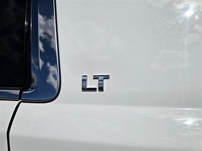 2018 Chevrolet Suburban LT - Photo 16 - Ontario, CA 91761