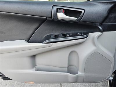 2014 Toyota Camry LE   - Photo 17 - Ontario, CA 91761