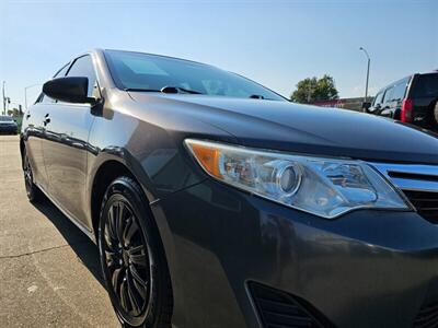2014 Toyota Camry LE   - Photo 10 - Ontario, CA 91761
