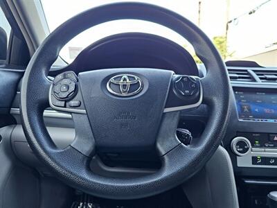 2014 Toyota Camry LE   - Photo 28 - Ontario, CA 91761