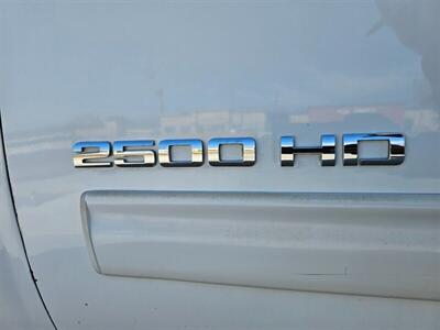 2011 Chevrolet Silverado 2500HD LT   - Photo 14 - Ontario, CA 91761