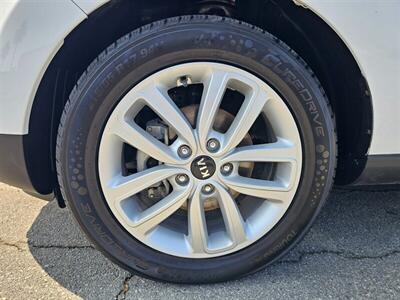 2018 Kia Soul +   - Photo 16 - Ontario, CA 91761