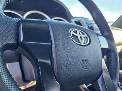 2012 Toyota Tacoma PreRunner V6 w/Backup Camera   - Photo 23 - Ontario, CA 91761