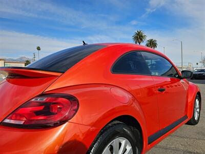 2017 Volkswagen Beetle 1.8T S   - Photo 13 - Ontario, CA 91761