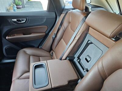 2018 Volvo XC60 T5 Momentum   - Photo 28 - Ontario, CA 91761