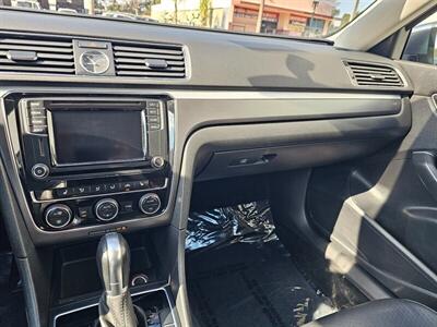 2017 Volkswagen Passat 1.8T R-Line   - Photo 21 - Ontario, CA 91761