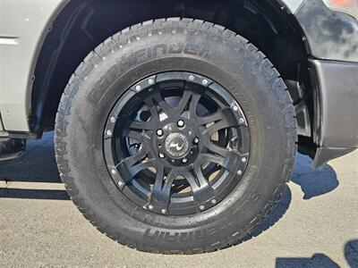 2009 Dodge Ram 1500 ST   - Photo 15 - Ontario, CA 91761