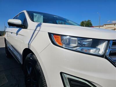 2017 Ford Edge SEL   - Photo 11 - Ontario, CA 91761