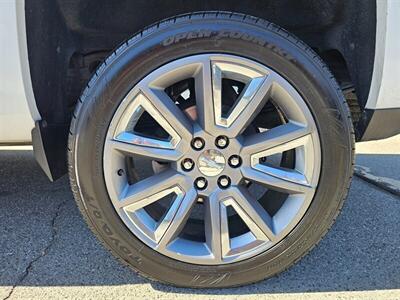 2015 Chevrolet Silverado 1500 LTZ   - Photo 15 - Ontario, CA 91761