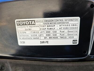 2017 Toyota RAV4 XLE   - Photo 37 - Ontario, CA 91761