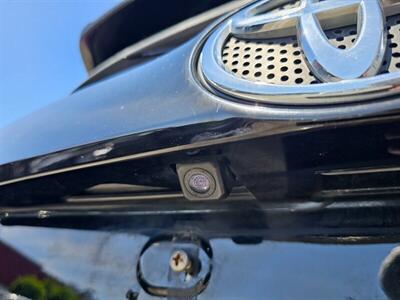2017 Toyota RAV4 XLE   - Photo 14 - Ontario, CA 91761