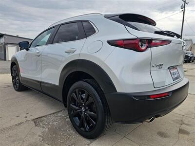 2024 Mazda CX-30 2.5 S Select Sport   - Photo 4 - Ontario, CA 91761